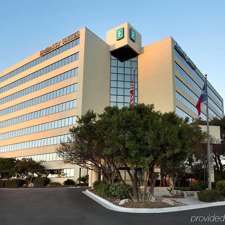 Embassy Suites San Antonio Airport Buitenkant foto