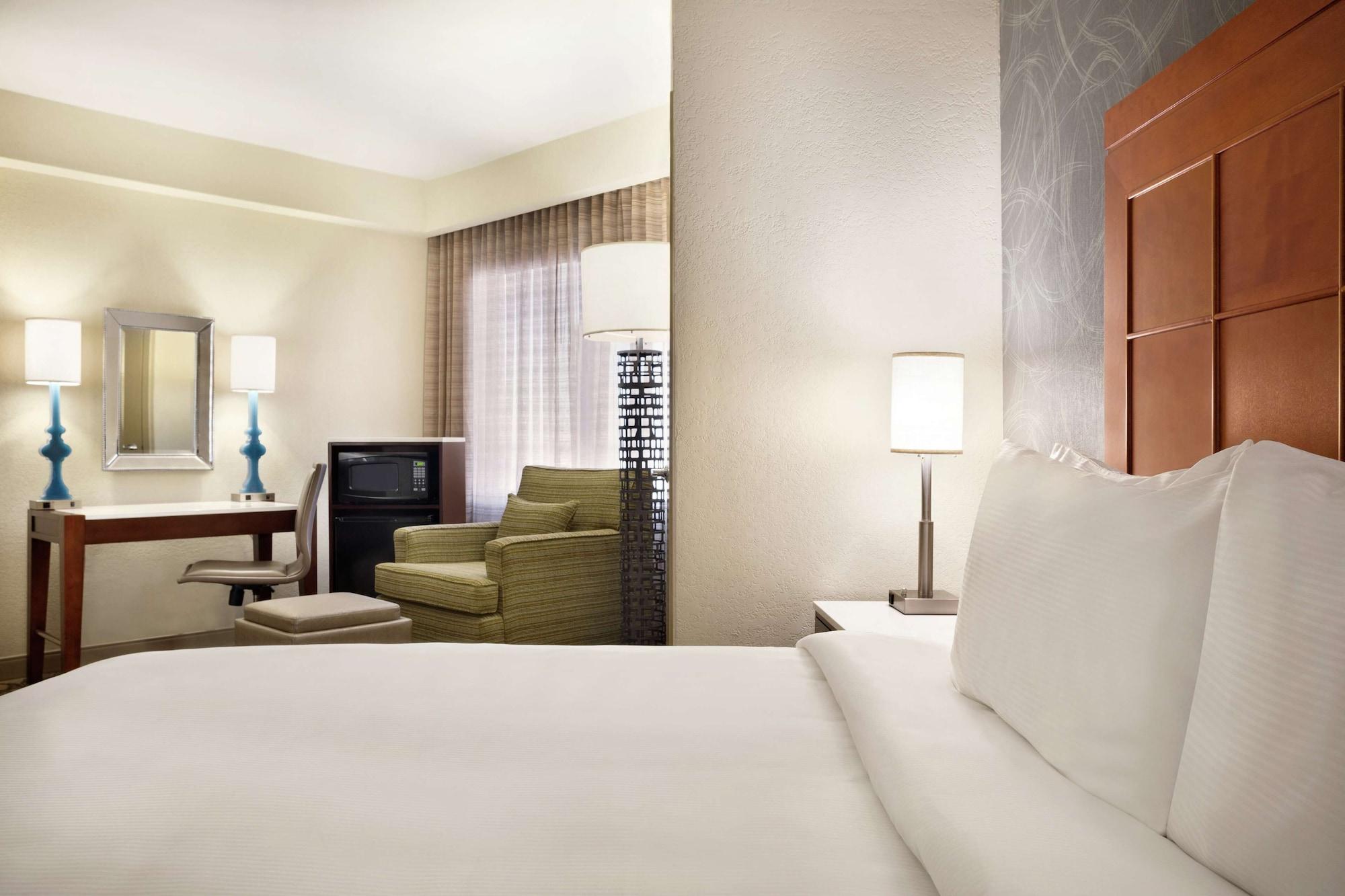 Embassy Suites San Antonio Airport Buitenkant foto